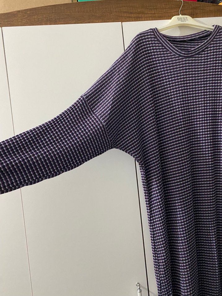 Mor Uzun Kolay Kesim Elbise - Görsel 3