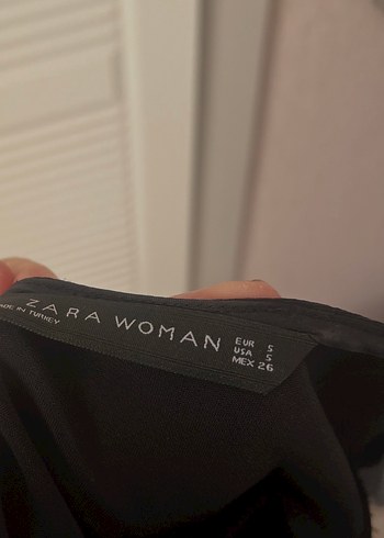 Siyah Drapeli Uzun Kolsuz Elbise - Görsel 4