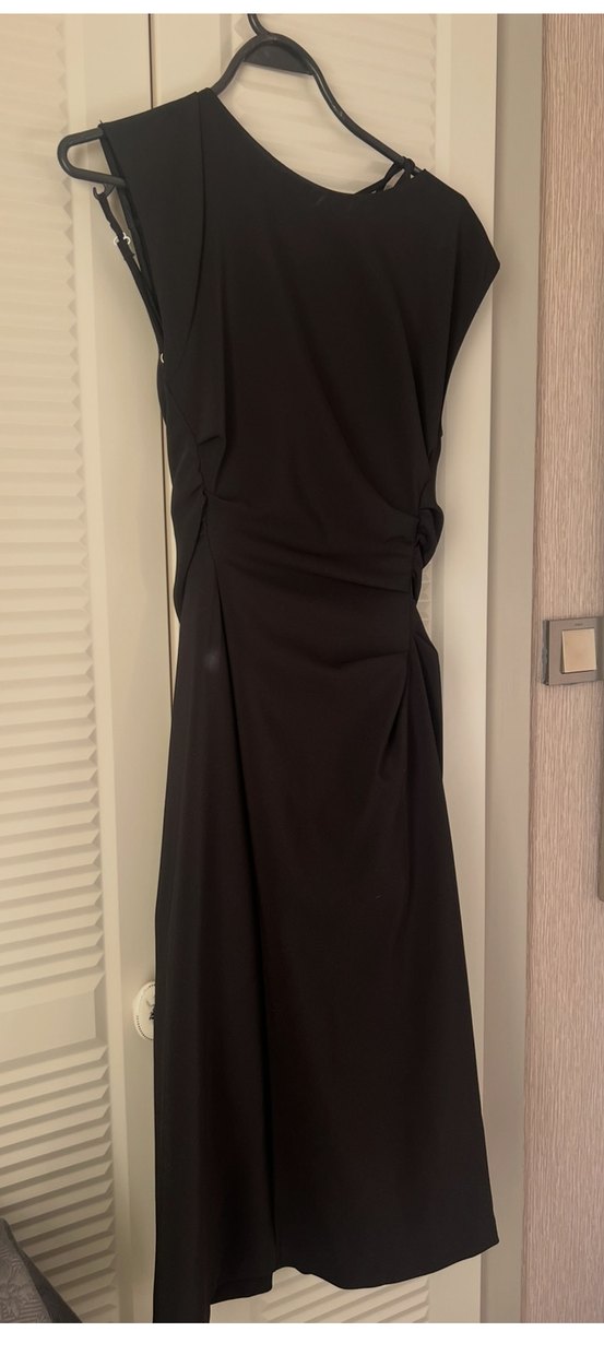 Siyah Drapeli Uzun Kolsuz Elbise - Görsel 3