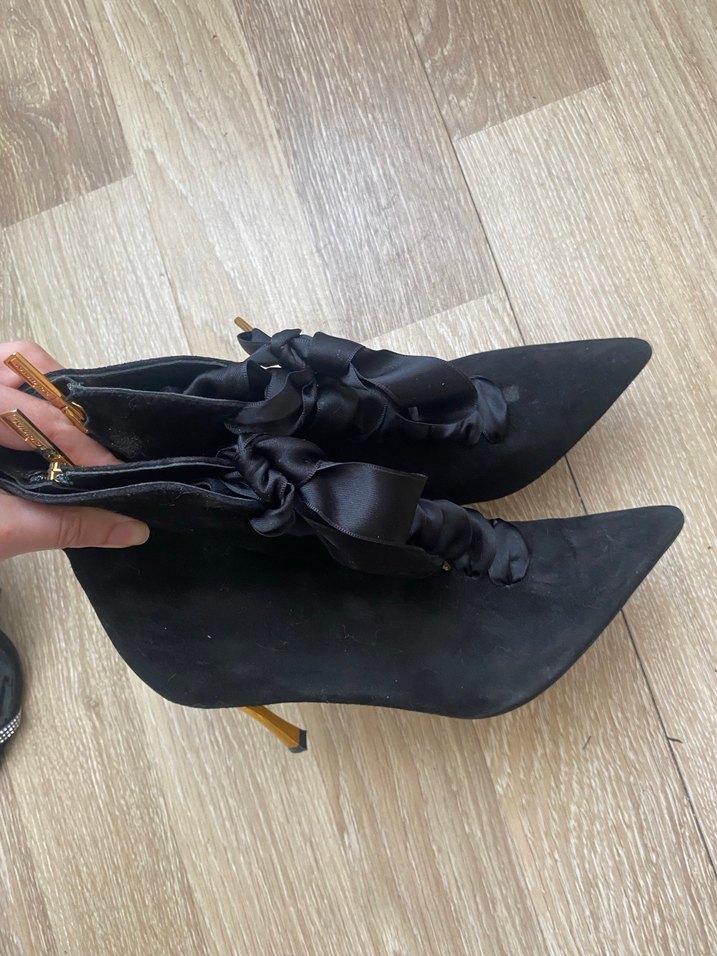 Siyah Süet Fırfırlı Stiletto Kadın Bot Vintage - Görsel 3