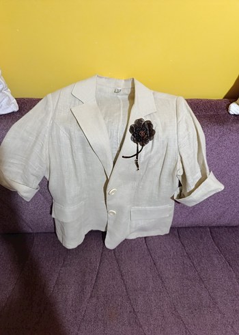 Düğmeli Kısa Kollu Keten Beyaz Blazer