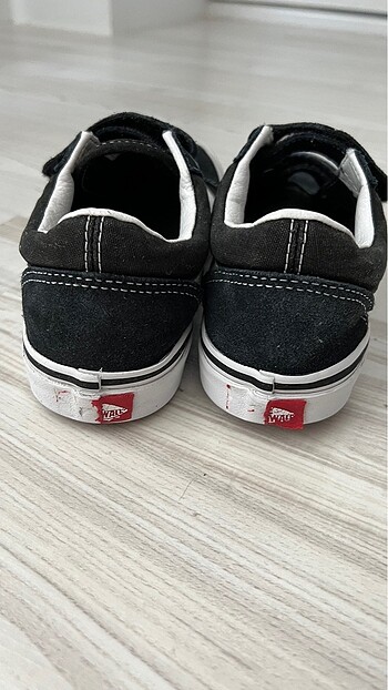 34 Beden siyah Renk Orijinal çocuk vans