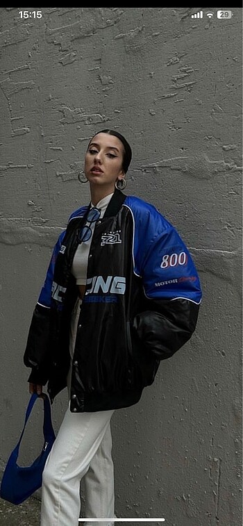 Bomber mont
