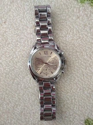 Michael Kors saat
