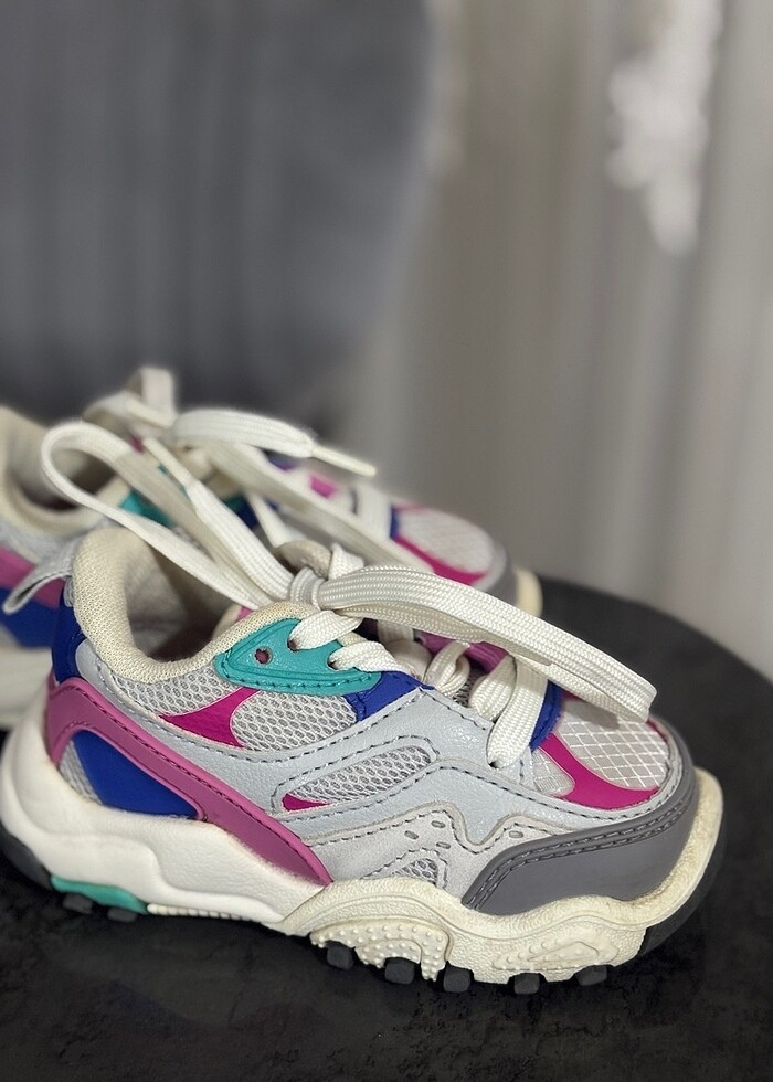 Spor ayakkabı - Görsel 2