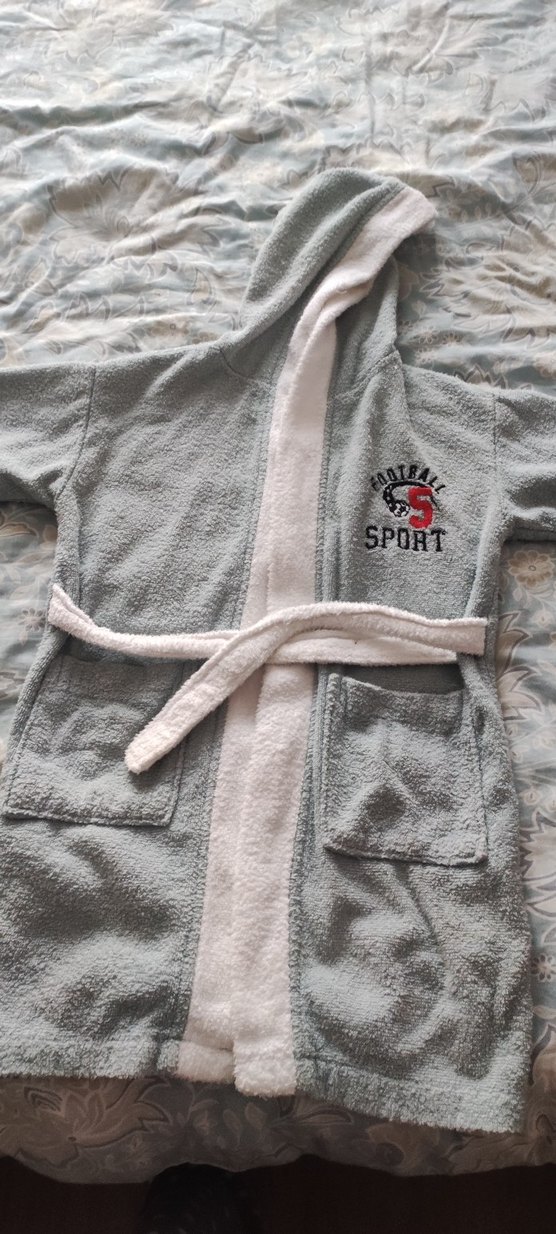 Kapüşonlu Gri Erkek Çocuk Bornoz - Görsel 3