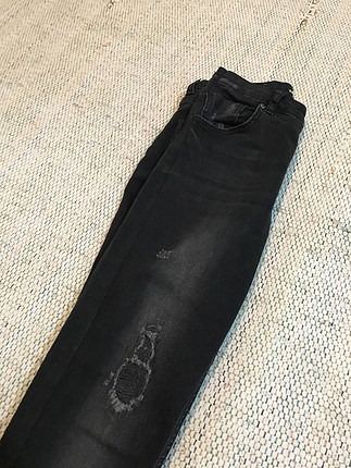 Siyah pantolon 