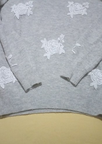 Gri Nakışlı Kadın Kazak - Görsel 2