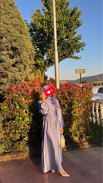 Trendyol & Milla Beli büzgülü saten abiye