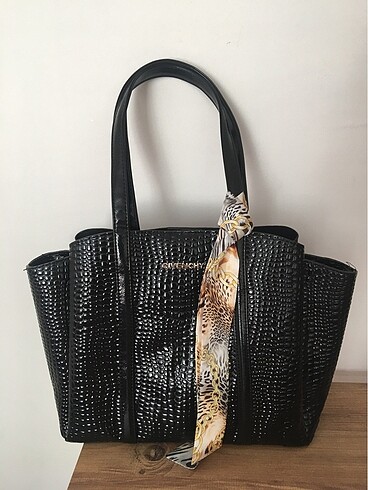 GIVENCHY givenchy çanta