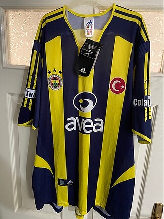 Fenerbahçe 2005/06 İç Saha Forması