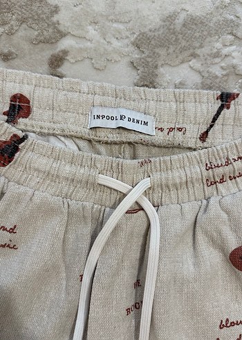 Gitar desenli markasiz s erkek şort - Görsel 2