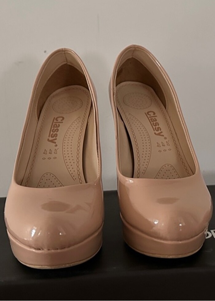 bej topuklu ayakkabı - Görsel 2