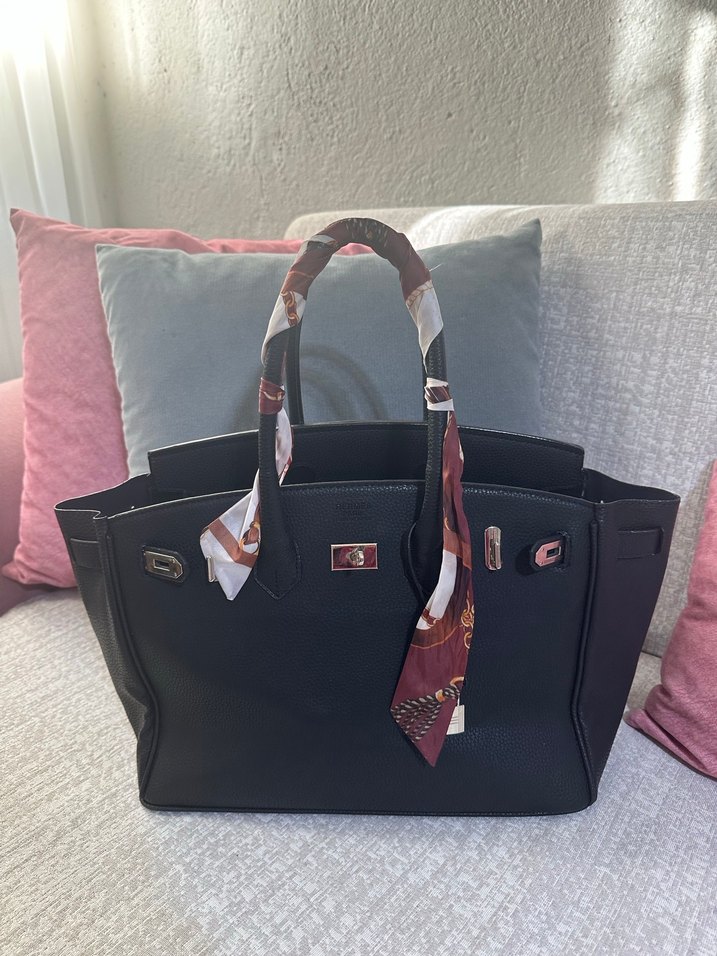 Klasik Siyah Deri Kadın Çanta - Görsel 4