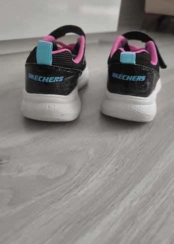 Skechers Kız Çocuk Pembe Siyah Sneaker Velcro Bağcıklı