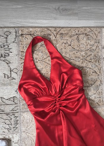 Kırmızı Drapeli Uzun Abiye Elbise - Görsel 2