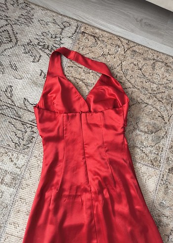 Kırmızı Drapeli Uzun Abiye Elbise - Görsel 5