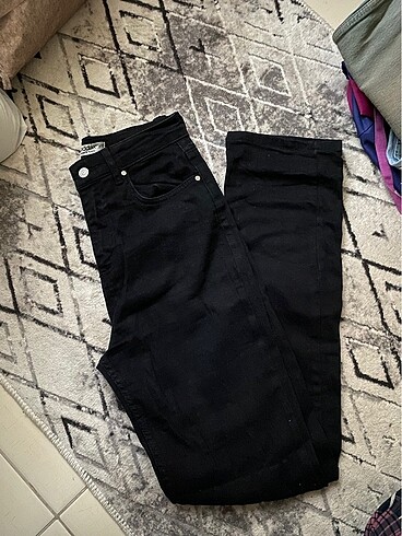 straight jean