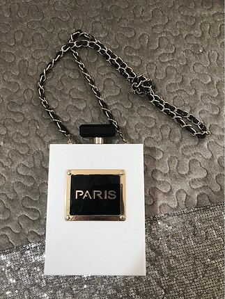Parfüm şeklinde çanta
