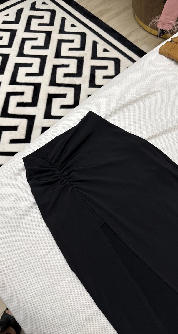 Siyah Drapeli Kadın Uzun Etek - Görsel 2