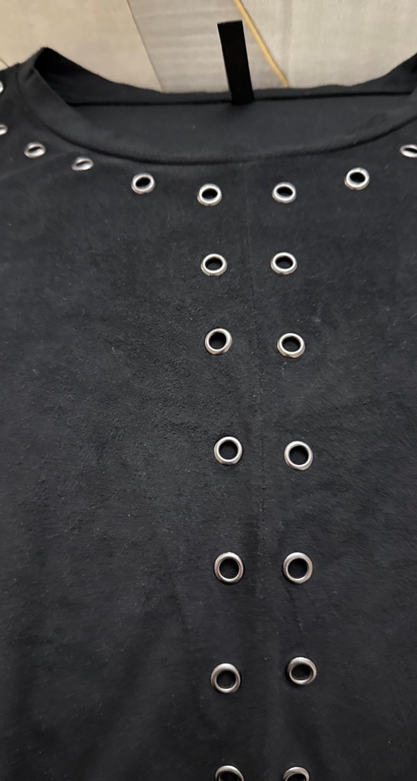 Düğmeli Siyah Gotik Hamile Tişörtü - Görsel 2