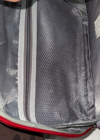 Kırmızı Fermuarlı Kadın Makyaj Çantası - Görsel 4