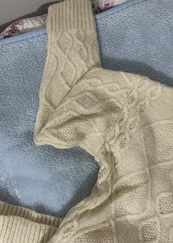 Bohem Tarzı Bej Boğazlı Örgü Kazak - Görsel 6