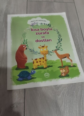 Kısa boylu zürafa ve dostları 