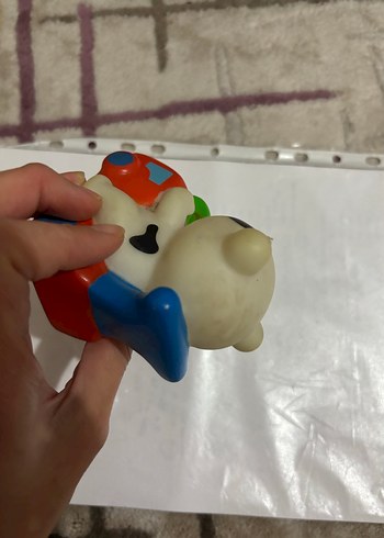 Renkli Oyuncak Araba ve İnek Figürü - Görsel 2