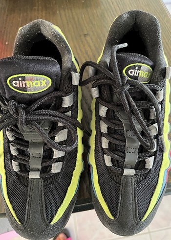 35 Beden Erkek Çocuk Çok Renkli Elastik Bağcıklı Sneakers