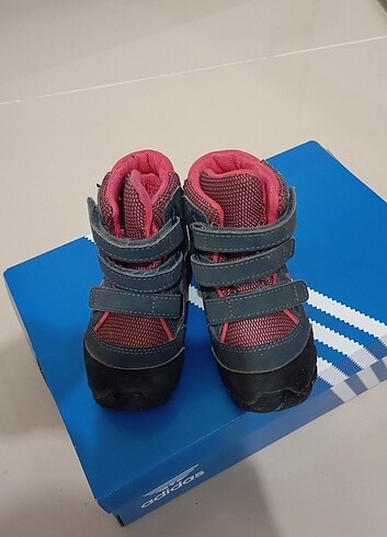 Adidas kız bot