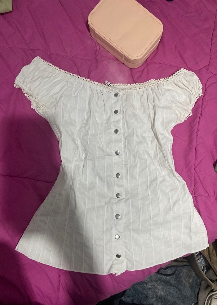 Coquette madonna yaka bluz - Görsel 2