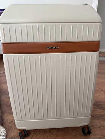 Samsonite büyük boy