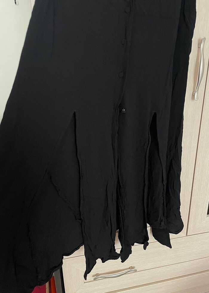 Ghost siyah yırtmaçlı elbise - Görsel 4