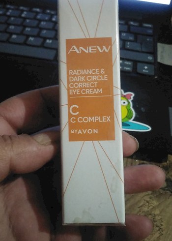Avon Anew C Koyu Halka Göz Çevresi Kremi - Görsel 2
