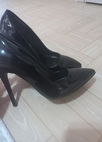 Bambi stiletto 