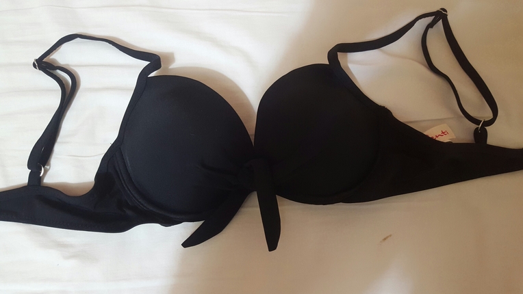 bikini üstü