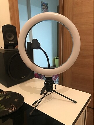 Ring light