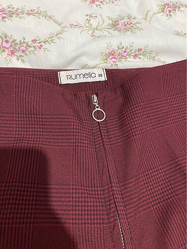 Diğer Ekose pantolon