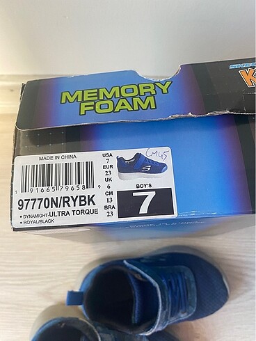 23 Beden mavi Renk skechers 23 yanında kinetix 24 hediye