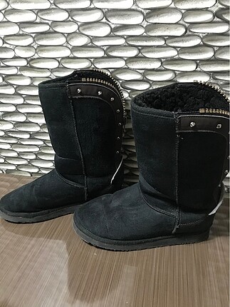 Fermuarlı ugg
