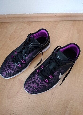 40 Beden nike kadın ayakkabı