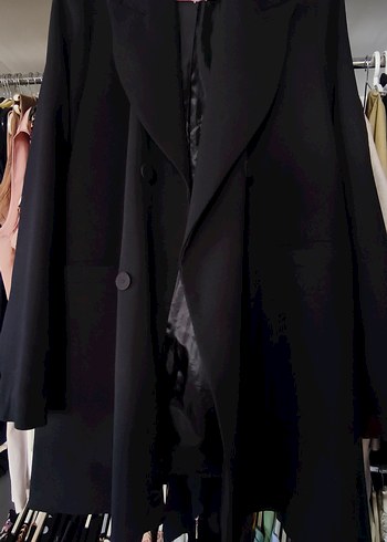 Kadın Siyah Uzun Kollu Düğmeli Blazer