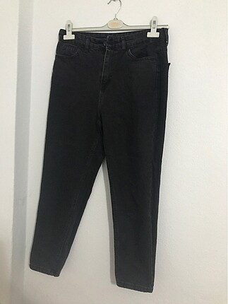 Siyah mom jeans