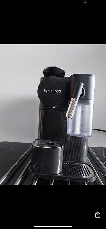 Beden Nespresso kahve makinesi