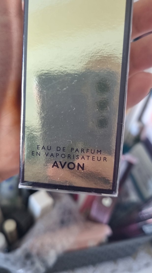 Avon Premiere Luxe Kadın Parfümü - Görsel 2