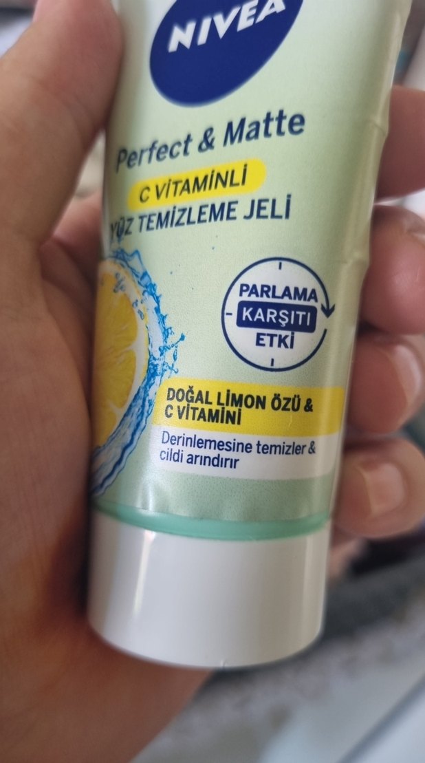 Nivea C Vitaminli Yüz Temizleme Jeli - Görsel 2