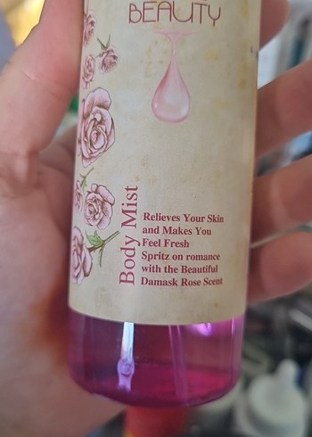 Pierre Cardin Rose Beauty Vücut Spreyi - Görsel 2