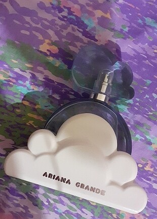 Ariana Grande Cloud Parfüm