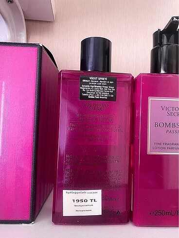 Victoria s Secret VİCTORİA S SECRET BOMBSHELL PASSİON ORİJİNAL FATURALI SPREY